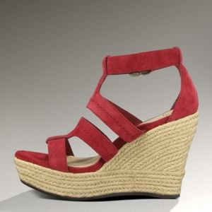 {Ugg} Lauri Harissa Red Wedge Sandal